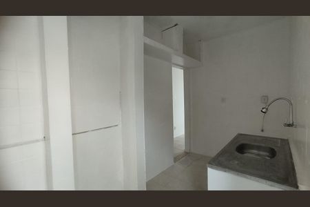 Cozinha de apartamento à venda com 2 quartos, 45m² em Portuguesa, Rio de Janeiro