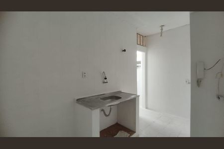 Banheiro de apartamento à venda com 2 quartos, 45m² em Portuguesa, Rio de Janeiro
