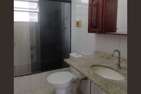 Banheiro de apartamento à venda com 2 quartos, 45m² em Portuguesa, Rio de Janeiro