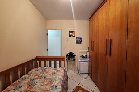 Quarto 1 de apartamento à venda com 2 quartos, 54m² em Jardim Santo André, Santo André