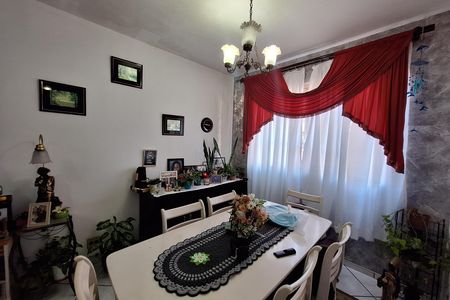 Apartamento à venda com 54m², 2 quartos e 1 vaga Apartamento à venda com 54m², 2 quartos e 1 vagaSala de Jantar