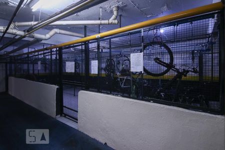 Apartamento à venda com 70m², 2 quartos e 1 vaga Apartamento à venda com 70m², 2 quartos e 1 vagaBicicletario