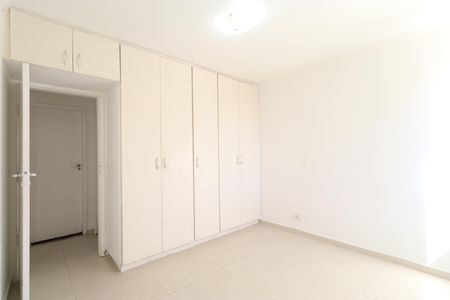 Apartamento à venda com 70m², 2 quartos e 1 vagaQuarto 2
