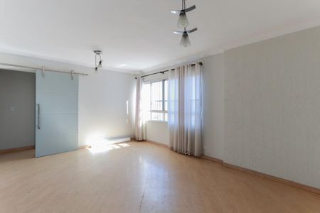 Apartamento para alugar com 134m², 3 quartos e 1 vaga Apartamento para alugar com 134m², 3 quartos e 1 vagaSala