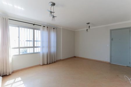Apartamento para alugar com 134m², 3 quartos e 1 vaga Apartamento para alugar com 134m², 3 quartos e 1 vagaSala