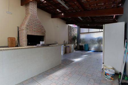 Apartamento para alugar com 134m², 3 quartos e 1 vaga Apartamento para alugar com 134m², 3 quartos e 1 vagaÁrea comum - Churrasqueira