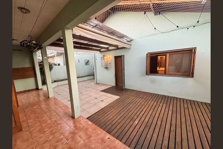 Casa à venda com 4 quartos, 200m² em Rio Branco, São Leopoldo