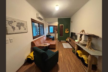 Casa à venda com 4 quartos, 200m² em Rio Branco, São Leopoldo