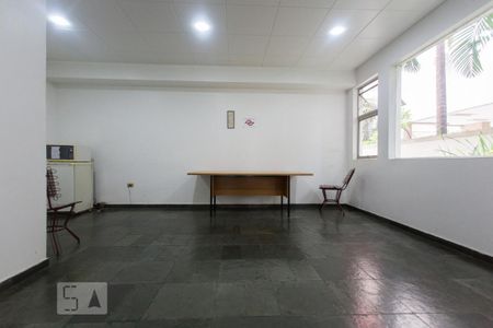 Apartamento à venda com 35m², 1 quarto e sem vaga Apartamento à venda com 35m², 1 quarto e sem vagaSalão de Festas