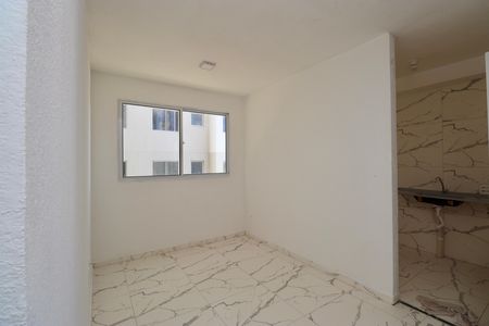 Sala de apartamento para alugar com 2 quartos, 40m² em Nova Brasília, Salvador