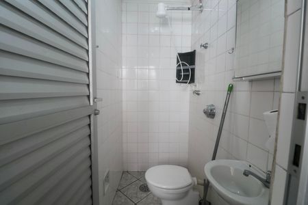 Apartamento para alugar com 69m², 3 quartos e 1 vaga Apartamento para alugar com 69m², 3 quartos e 1 vagaBanheiro de serviço