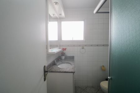 Apartamento para alugar com 69m², 3 quartos e 1 vaga Apartamento para alugar com 69m², 3 quartos e 1 vagaBanheiro Social