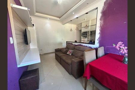 Sala de apartamento à venda com 2 quartos, 55m² em São Benedito, Belo Horizonte