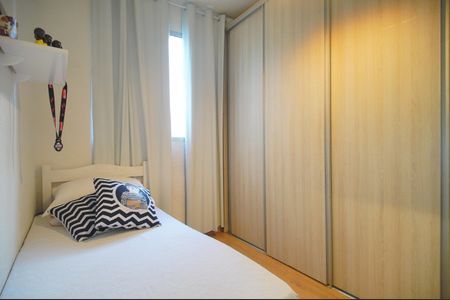 quarto 2 de apartamento à venda com 2 quartos, 43m² em Santos Dumont, São Leopoldo