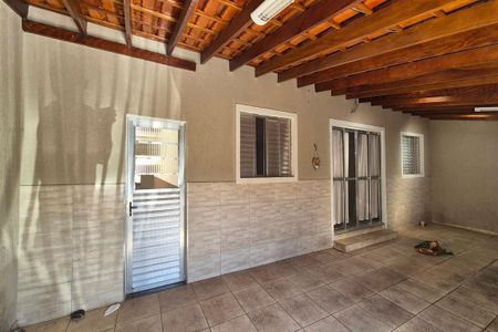 Fachada do Prédio de casa para alugar com 3 quartos, 200m² em  Parque Itajai L, Campinas