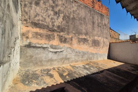 Quintal  de casa para alugar com 3 quartos, 200m² em  Parque Itajai L, Campinas