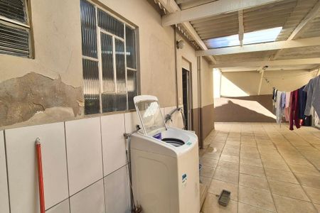 Área de Serviço de casa para alugar com 3 quartos, 200m² em  Parque Itajai L, Campinas