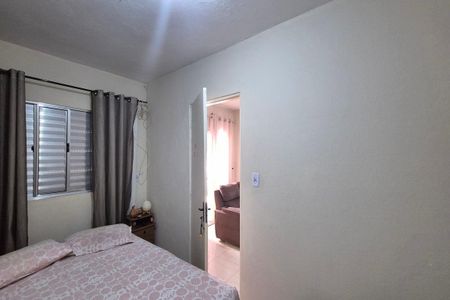 Casa à venda com 200m², 3 quartos e 2 vagas Casa à venda com 200m², 3 quartos e 2 vagasQuarto 3 - Suíte