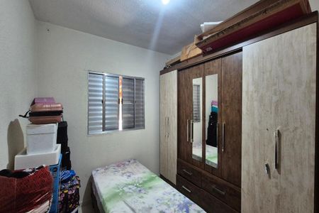Casa à venda com 200m², 3 quartos e 2 vagas Casa à venda com 200m², 3 quartos e 2 vagasQuarto 2