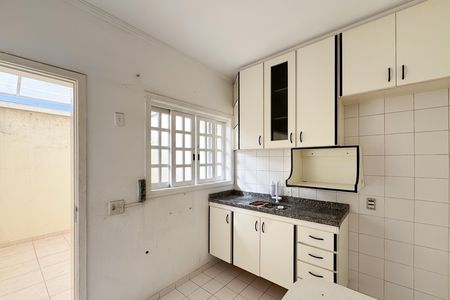 Casa de condomínio à venda com 77m², 2 quartos e 1 vaga Casa de condomínio à venda com 77m², 2 quartos e 1 vagaCozinha