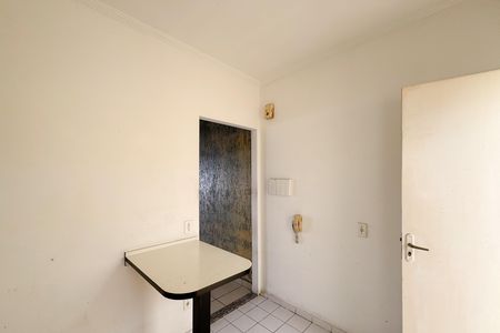 Casa de condomínio à venda com 77m², 2 quartos e 1 vaga Casa de condomínio à venda com 77m², 2 quartos e 1 vagaCozinha