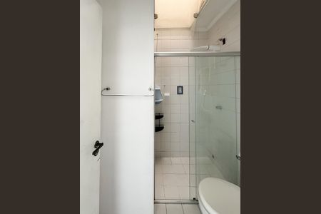 Banheiro Social de casa de condomínio à venda com 2 quartos, 77m² em Nova Petrópolis, São Bernardo do Campo