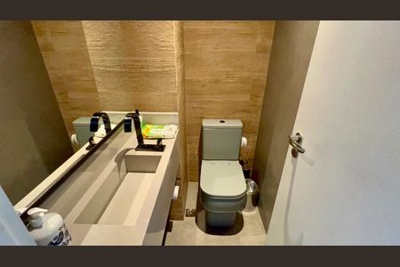 Lavabo de apartamento para alugar com 3 quartos, 200m² em Pinheiros, São Paulo