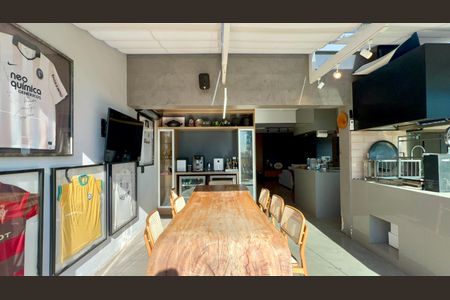 Varanda Gourmet de apartamento à venda com 3 quartos, 200m² em Pinheiros, São Paulo