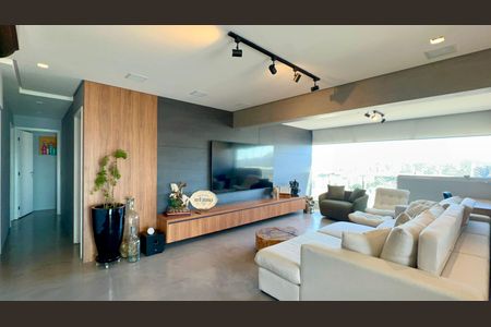 Apartamento para alugar com 3 quartos, 200m² em Pinheiros, São Paulo