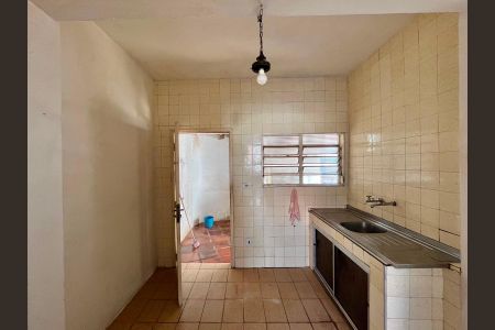 Casa para alugar com 300m², 2 quartos e 4 vagas Casa para alugar com 300m², 2 quartos e 4 vagasCozinha