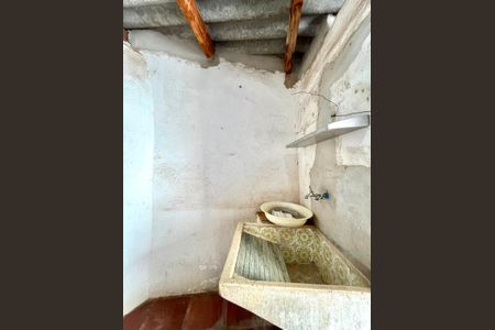 Casa para alugar com 300m², 2 quartos e 4 vagas Casa para alugar com 300m², 2 quartos e 4 vagasÁrea de Serviço