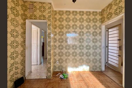 Casa para alugar com 300m², 2 quartos e 4 vagas Casa para alugar com 300m², 2 quartos e 4 vagasSala de Jantar