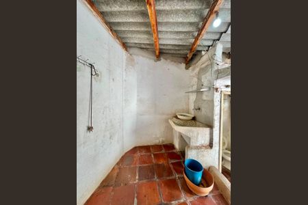 Casa para alugar com 300m², 2 quartos e 4 vagas Casa para alugar com 300m², 2 quartos e 4 vagasÁrea de Serviço