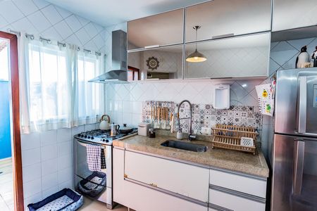 Casa à venda com 72m², 3 quartos e 1 vaga Casa à venda com 72m², 3 quartos e 1 vagaCozinha