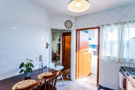 Casa à venda com 72m², 3 quartos e 1 vaga Casa à venda com 72m², 3 quartos e 1 vagaCozinha