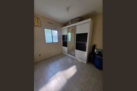 Quarto de apartamento à venda com 1 quarto, 30m² em Curicica, Rio de Janeiro