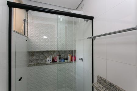 Casa à venda com 130m², 3 quartos e 4 vagas Casa à venda com 130m², 3 quartos e 4 vagasBanheiro da Suíte 2