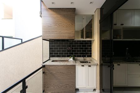 Casa à venda com 130m², 3 quartos e 4 vagas Casa à venda com 130m², 3 quartos e 4 vagasÁrea Externa