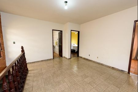 Hall de casa à venda com 6 quartos, 360m² em Brasil Industrial, Belo Horizonte