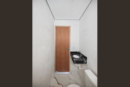 Apartamento à venda com 47m², 2 quartos e 1 vaga Apartamento à venda com 47m², 2 quartos e 1 vagaBanheiro
