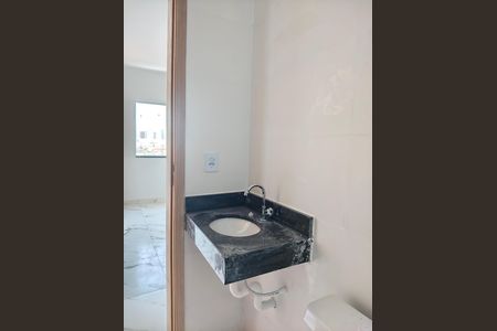 Apartamento à venda com 47m², 2 quartos e 1 vaga Apartamento à venda com 47m², 2 quartos e 1 vagaBanheiro