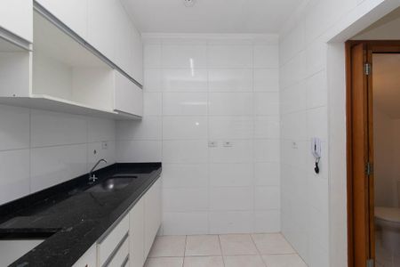 Cozinha de casa de condomínio para alugar com 2 quartos, 70m² em Jardim Japao, São Paulo