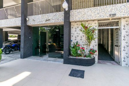 Área comum - Portaria de apartamento para alugar com 2 quartos, 60m² em Olaria, Rio de Janeiro