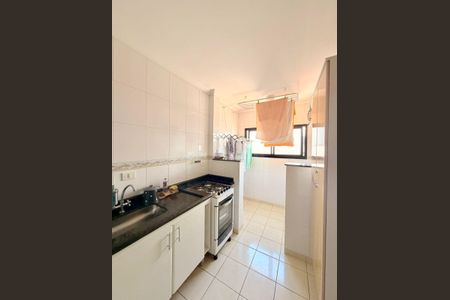 Apartamento para alugar com 57m², 2 quartos e 1 vagaCozinha