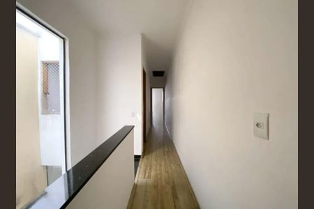 Corredor de casa à venda com 3 quartos, 120m² em Jardim Taquari, São Paulo