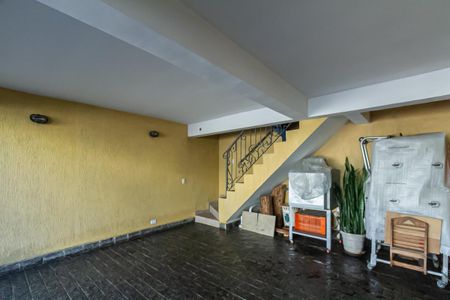 Garagem de casa à venda com 2 quartos, 223m² em Santa Terezinha, São Bernardo do Campo
