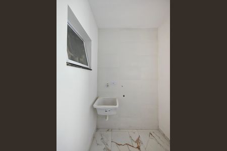 Apartamento à venda com 35m², 2 quartos e sem vaga Apartamento à venda com 35m², 2 quartos e sem vagaÁrea de serviço