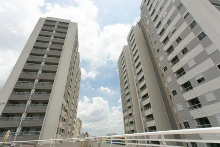 Fachada de apartamento à venda com 2 quartos, 45m² em Vila Esperança, São Paulo