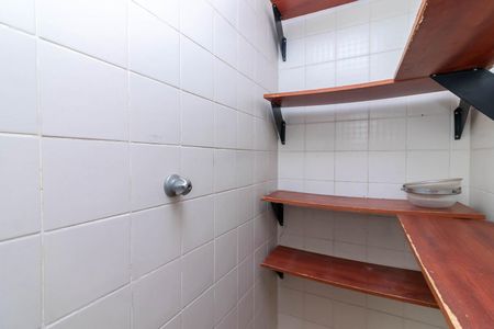 Apartamento à venda com 69m², 3 quartos e 1 vaga Apartamento à venda com 69m², 3 quartos e 1 vagaQuarto de Serviço