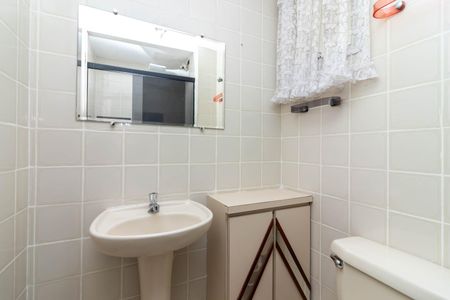 Apartamento à venda com 69m², 3 quartos e 1 vaga Apartamento à venda com 69m², 3 quartos e 1 vagaBanheiro 2